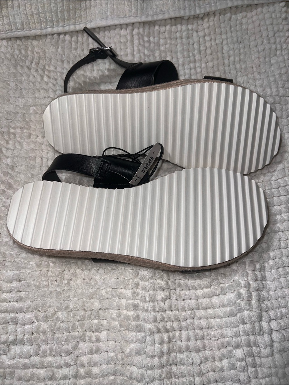 Torrid NWT Black Double-Strap Wedge Sandals - Picture 6 of 6